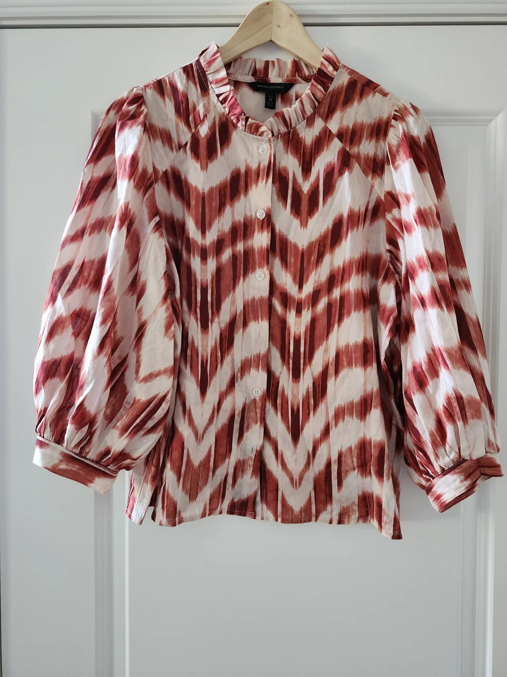 Banana Republic Petite M Ikat Print Ruffle Neck Puff Sleeve Cotton Blouse